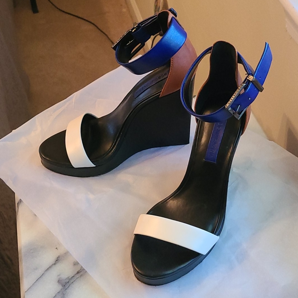 BCBG Max Azria Wedges